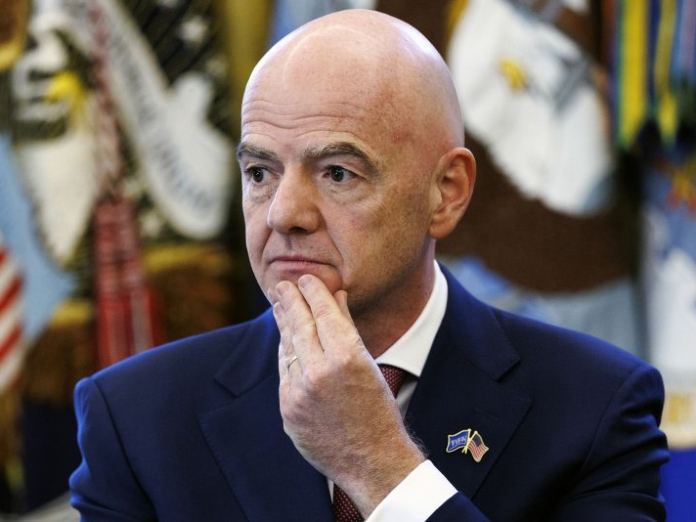 Gianni FIFA (1)