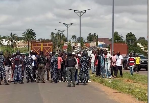 Obi's convoy blocked in Benue (1)